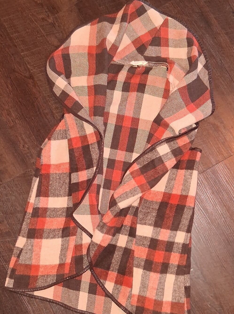 Altar'd State Plaid Favlux Fashion sleeveless cardigan vest